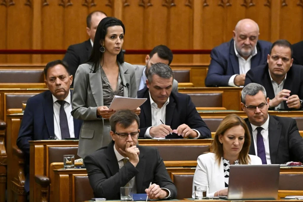 Megválasztották az NVVH vezetőit és tárgyalták a tűzifa áfájának csökkentését
