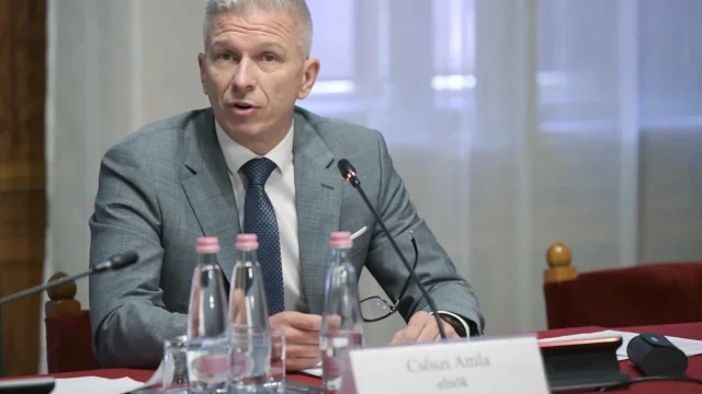 Munkatervet fogadott el az MNB működését vizsgáló parlamenti bizottság