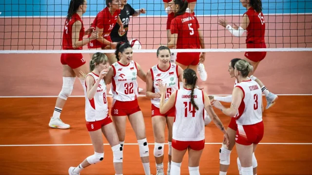 Női röplabda Eb: a lengyelek elleni vereséggel rajtolt a magyar válogatott