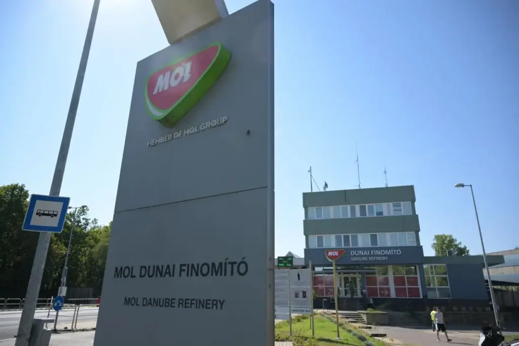 Növelte az árbevételét és az üzleti eredményét a Mol az első félévben
