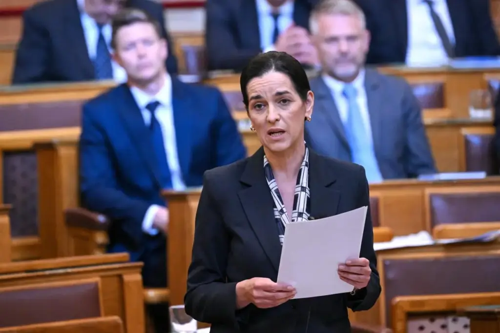 Orbán Anita: körültekintő, lassú folyamat a Külügyminisztérium átvilágítása