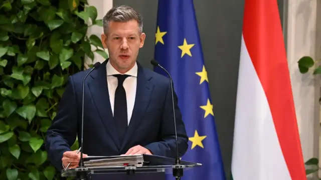Péntektől megszűnik az önkéntes energiatakarékosság Magyarországon