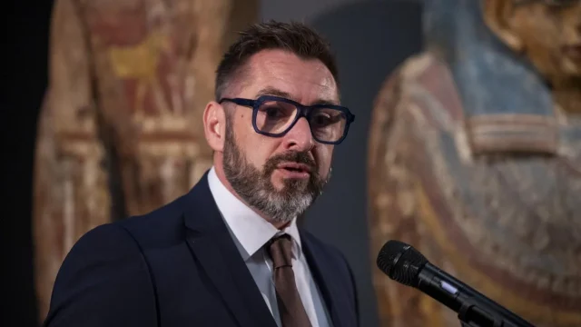 Sári Zsolt: a kormány nem tűri a kisebbségek elleni erőszakot