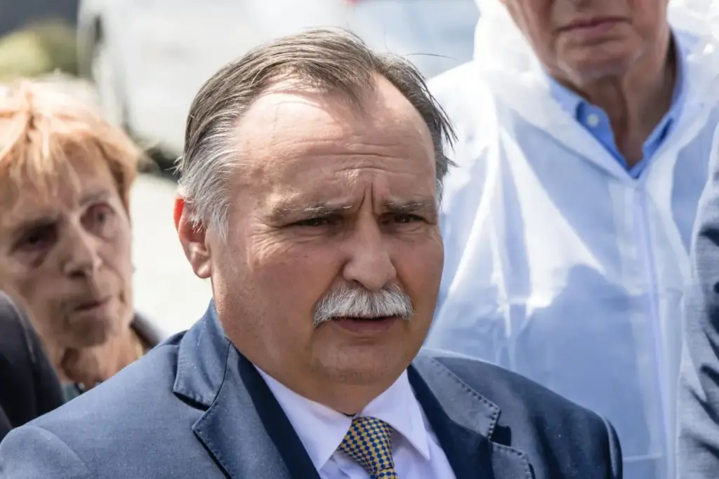 Szemléletváltást sürget a miniszter az illegális erdőirtások és hulladéklerakás megfékezéséért