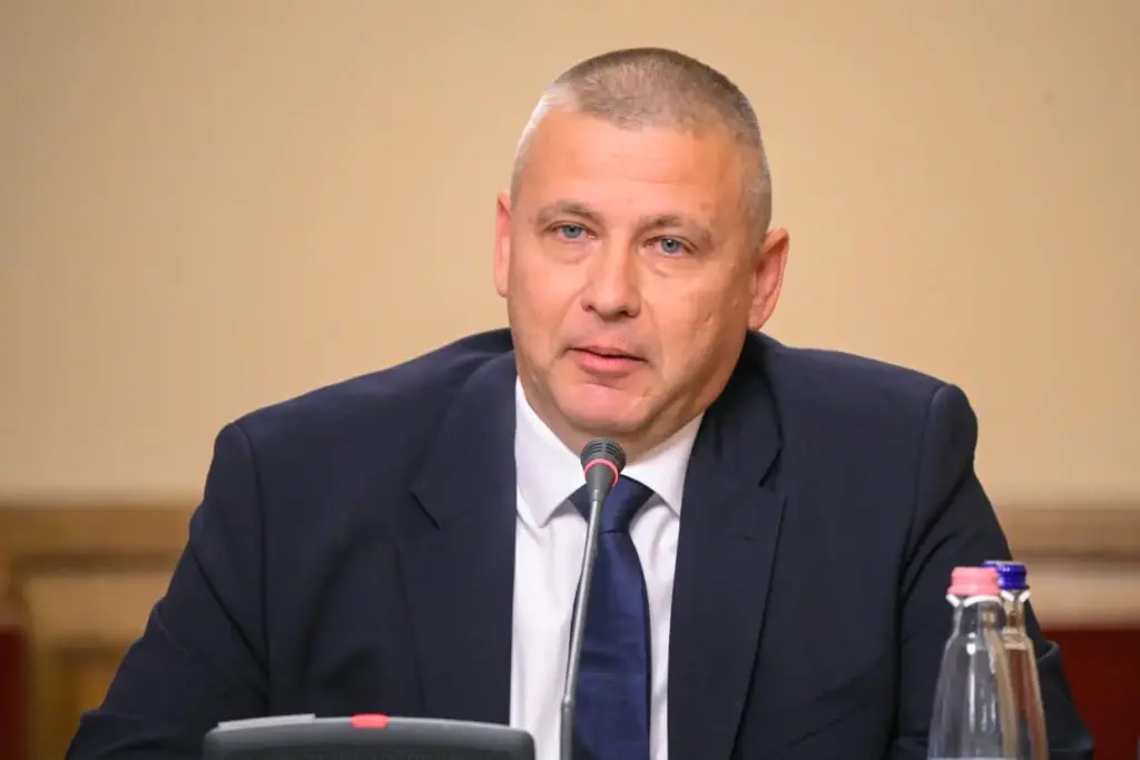 Szeptembertől visszakapják korábbi nevüket a honvédségi alakulatok