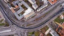 Vasárnap hajnalban újraindul a forgalom a Flórián téri felüljárón