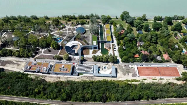 Vizsgálóbizottság vizsgálja a balatonakarattyai MNB-s ingatlan ügyét
