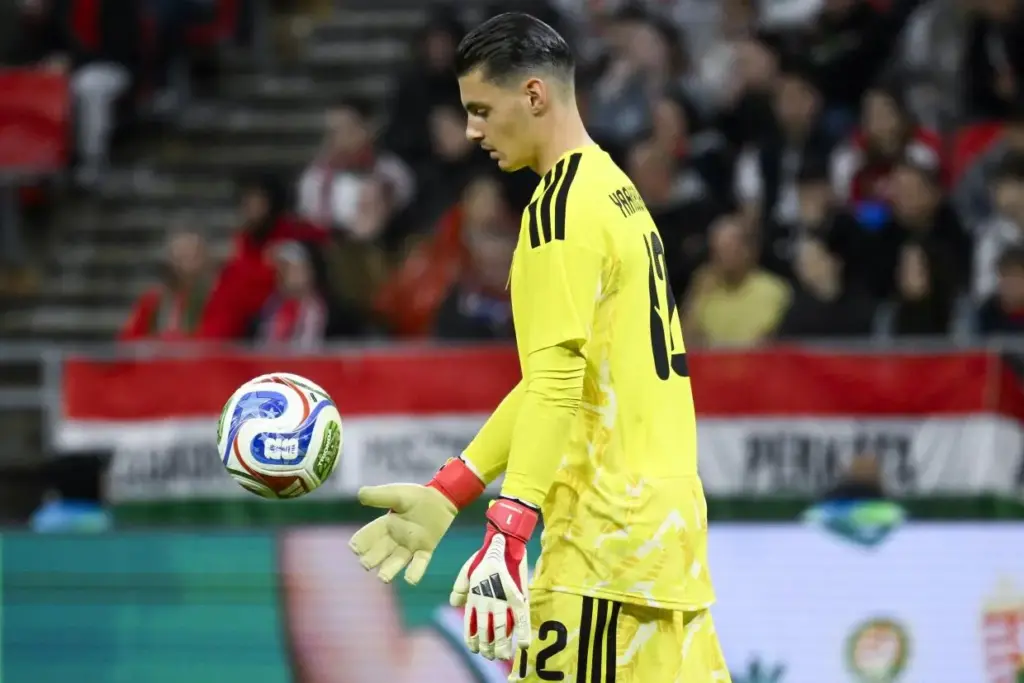 Yaakobishvili Áron bemutatkozott az FC Barcelona felnőttcsapatában