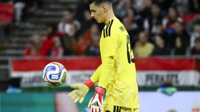 Yaakobishvili Áron bemutatkozott az FC Barcelona felnőttcsapatában
