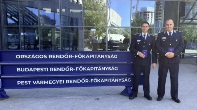 Tiszti kinevezéseket kaptak a Tolna vármegyei rendőrök