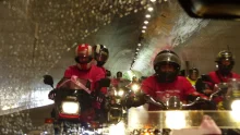 Motoros felvonulást tartanak a mellrák elleni küzdelem jegyében Budapesten