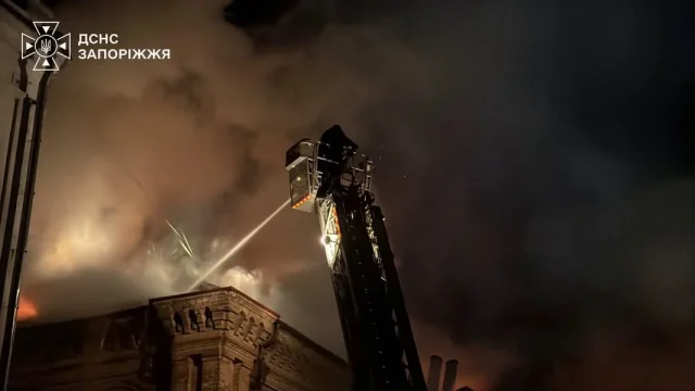 Orosz légicsapások érték Zaporizzsját és Lozovát