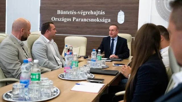 Szlovák szakmai delegációt fogadott a Büntetés-végrehajtás Országos Parancsnoksága