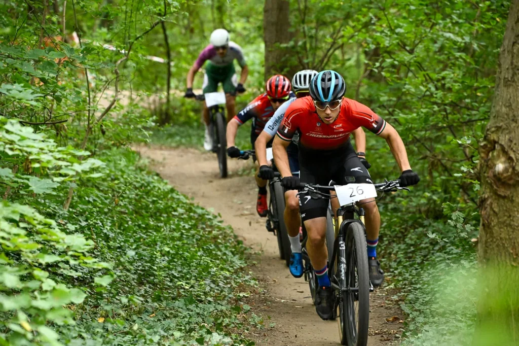 Izgalmas küzdelmeket hozott a mosonmagyaróvári MTB XCE országos bajnokság