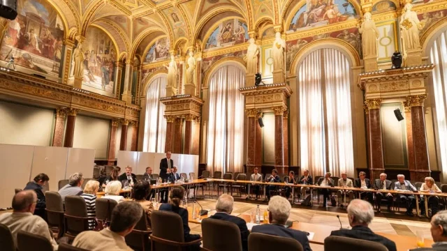 Szorosabb együttműködést sürget az egészségügyben Dr. Hegedűs Zsolt