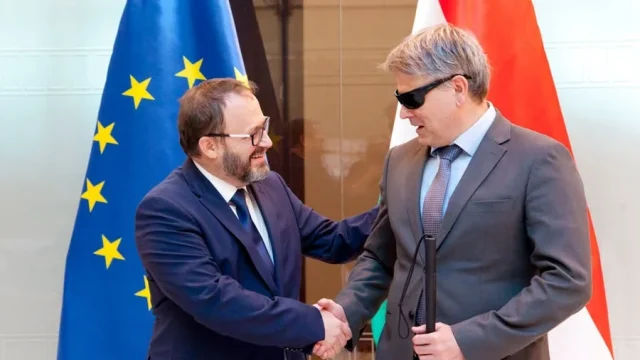 Felülvizsgálják a hároméves bérmegállapodást a VKF ülésén