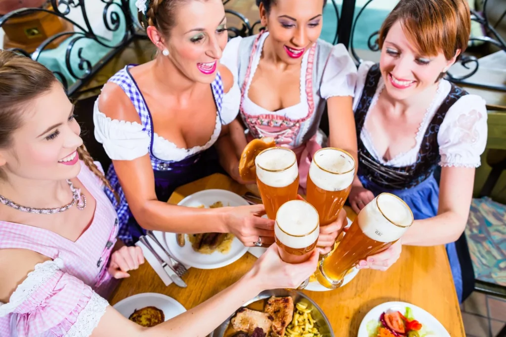 Már épül a világ legnagyobb népünnepélye: minden, amit az Oktoberfest 2026-ról tudni érdemes
