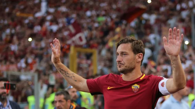 Francesco Totti új kihívás előtt: a kosárlabdában vállalt szerepet