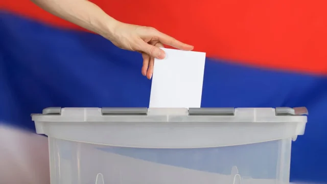 Exit poll eredmények az orosz parlamenti választásokról