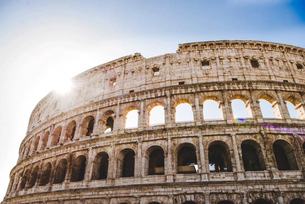 Szombaton nyitja meg újra kapuit a római Colosseum a tragikus munkabaleset után