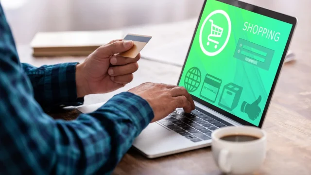 Jelentősen nőtt a magyar online kiskereskedelem forgalma az évben