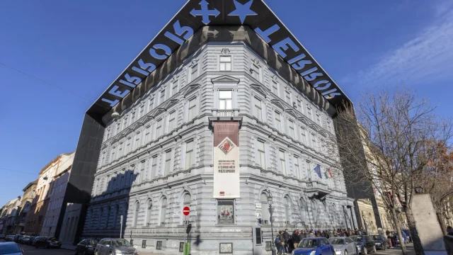 A Fidesz köszönetet mondott Schmidt Máriának a Terror Háza Múzeum élén végzett munkájáért