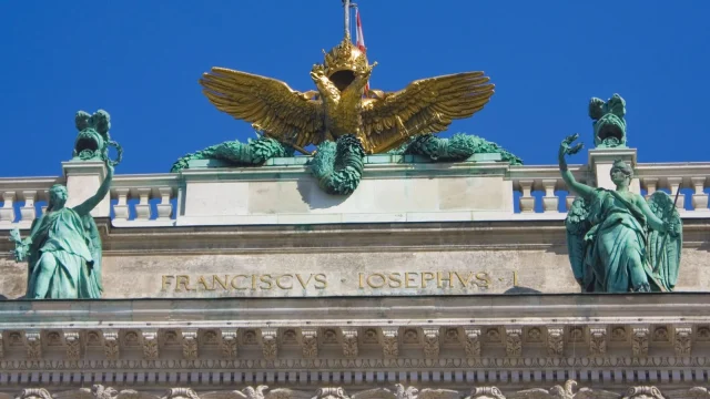 Megnyílt a Habsburg-kincsek kiállítása Québecben