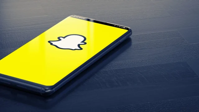 Időkorlátot vezethet be a tinédzsereknek a Snapchat