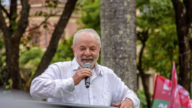 A brazil elnök kampánya szerint Trump Brazília gyarmatosítására és erőforrásainak megszerzésére törekszik