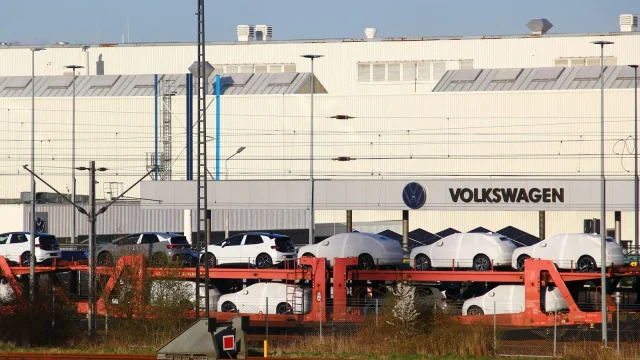 A német hadiipar nem tudja ellensúlyozni az ipari munkahelyek csökkenését