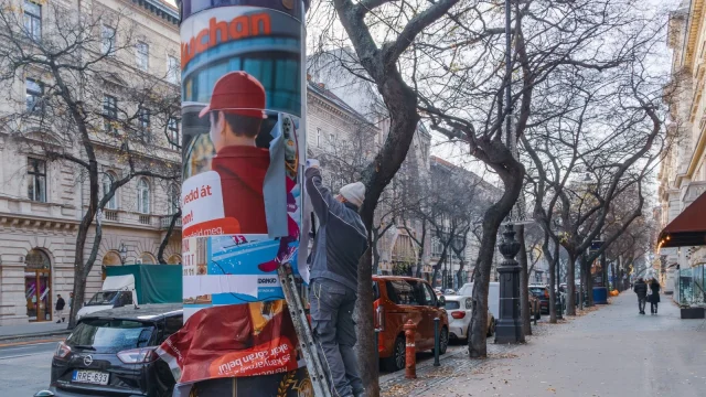 A főváros nem számol bevételkieséssel a hirdetőoszlopok számának csökkenése miatt