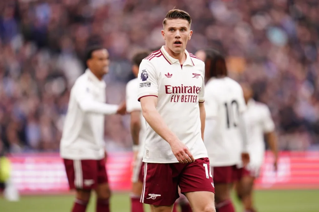 Viktor Gyökeres nehéz helyzetben az Arsenalnál: mi áll a mellőzés hátterében?