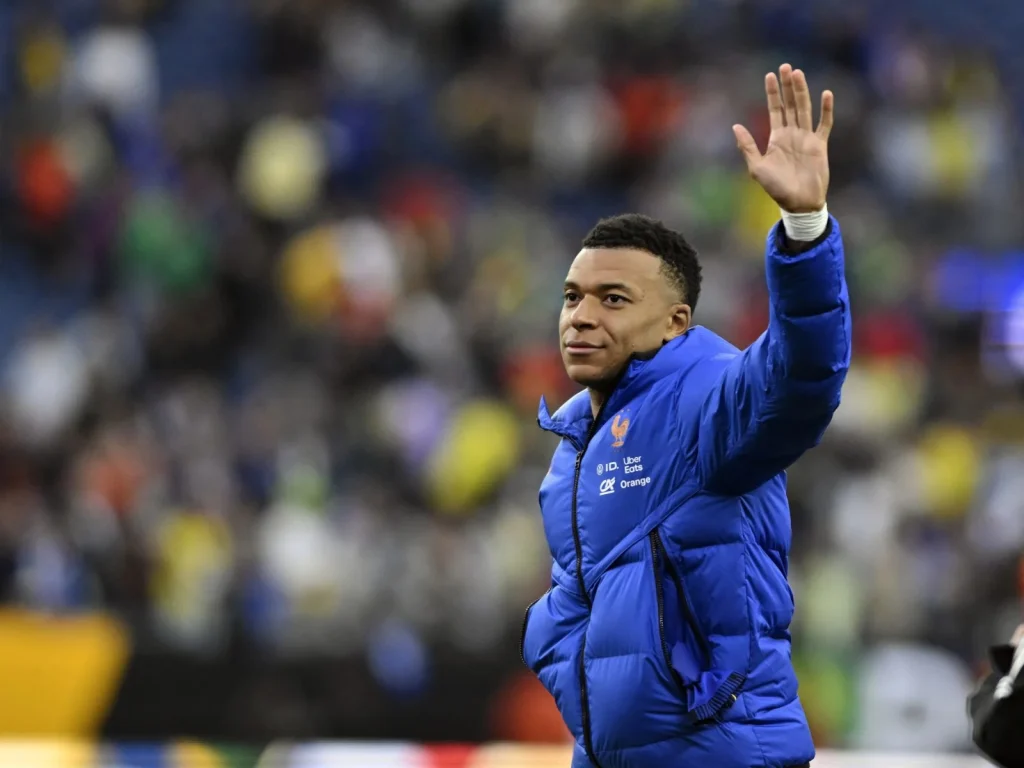 Döbbenetes részletek: Kylian Mbappé elrablását tervezték