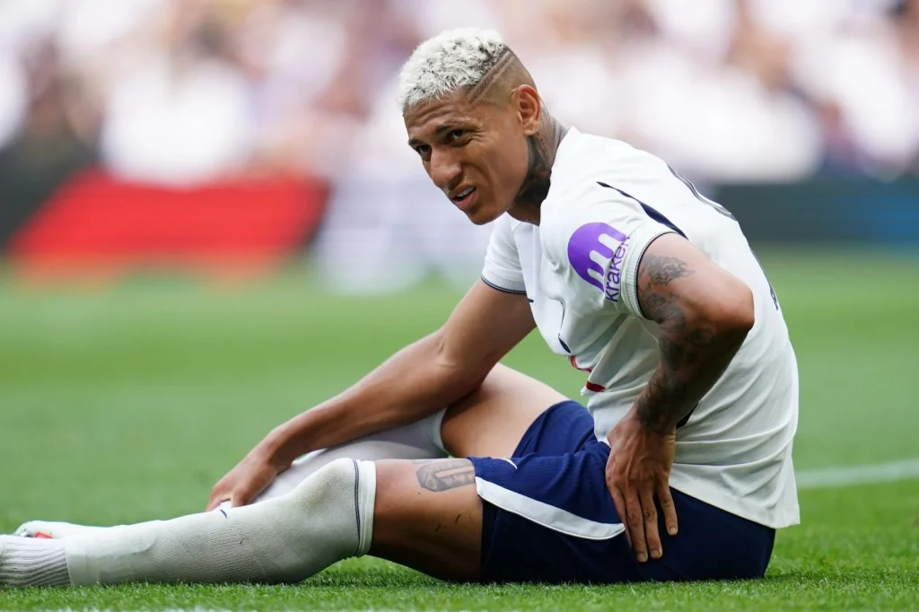 Richarlison kikerült a Tottenham Premier League-keretéből