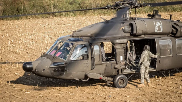 A tervezettnél korábban érkeznek meg a Black Hawk helikopterek és a HIMARS rendszerek Horvátországba