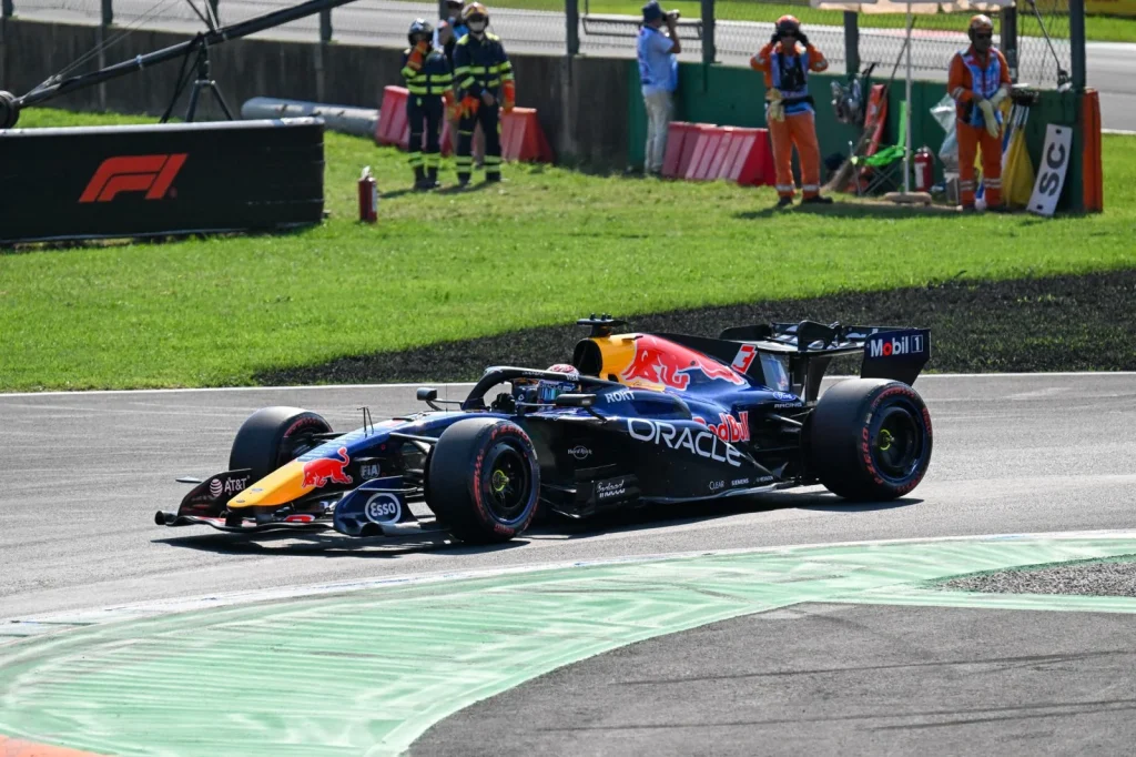 Max Verstappen érte el a legjobb időt az Azeri Nagydíj harmadik szabadedzésén