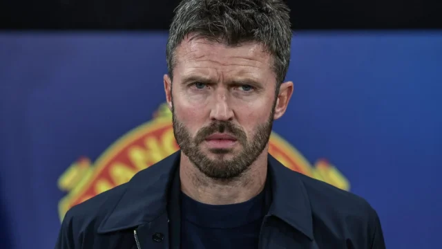 Komoly kérdések a Manchester Unitednél: Michael Carrick nehéz helyzetben