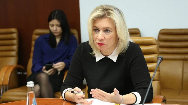 Oroszország válaszlépéseket helyezett kilátásba a diplomaták kiutasítása miatt