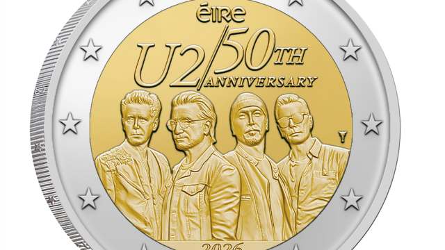 Különleges 2 eurós érmével ünnepli fennállásának 50. évfordulóját a U2
