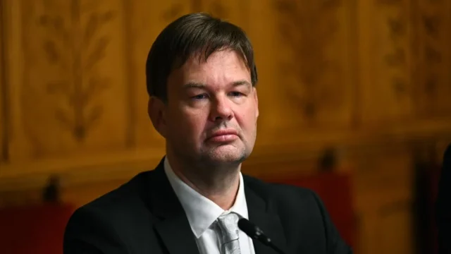 Meghallgatták Cservák Csaba alkotmánybíró-jelöltet az Országgyűlésben
