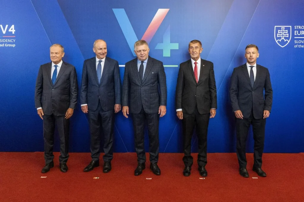 Az Európai Unió versenyképességéről és a költségvetésről tárgyalt a szlovák és az ír miniszterelnök Pozsonyban