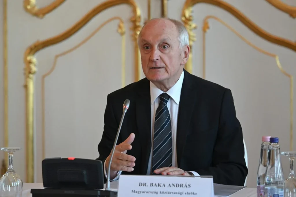Baka András visszaküldte az Országgyűlésnek az egészségügyi kamarákról szóló törvénymódosítást