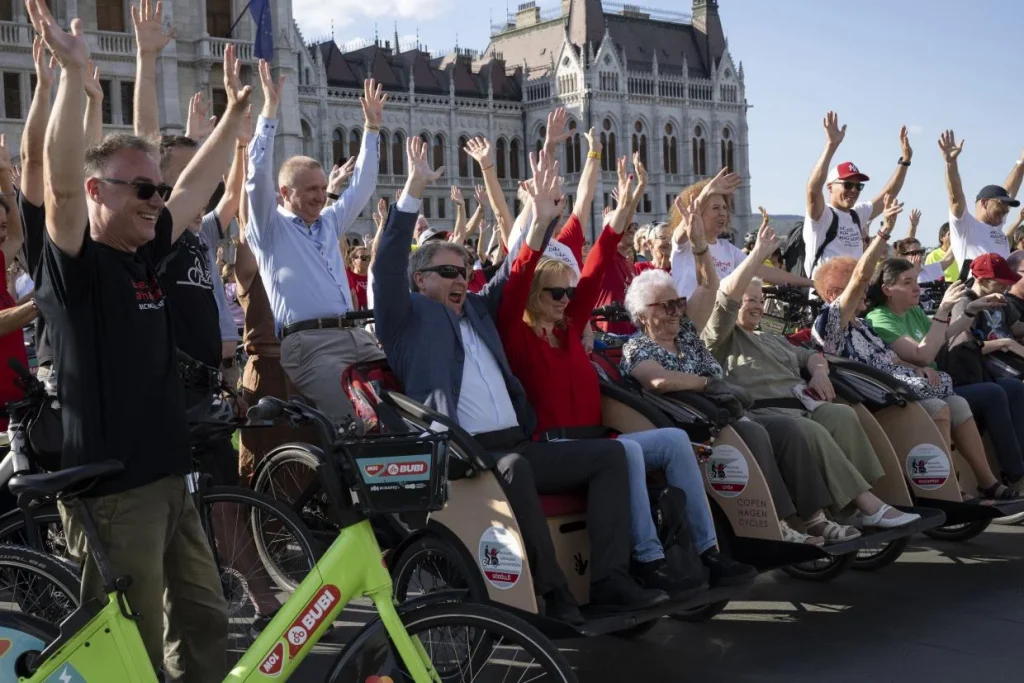 Budapest adott otthont a Biciklivel Kortalanul nemzetközi világtalálkozójának