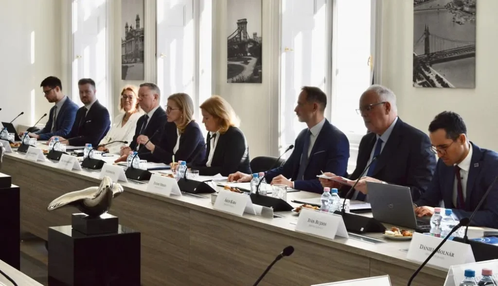 Budapestre érkezett Laura Codruţa Kövesi, az Európai Ügyészség vezetője