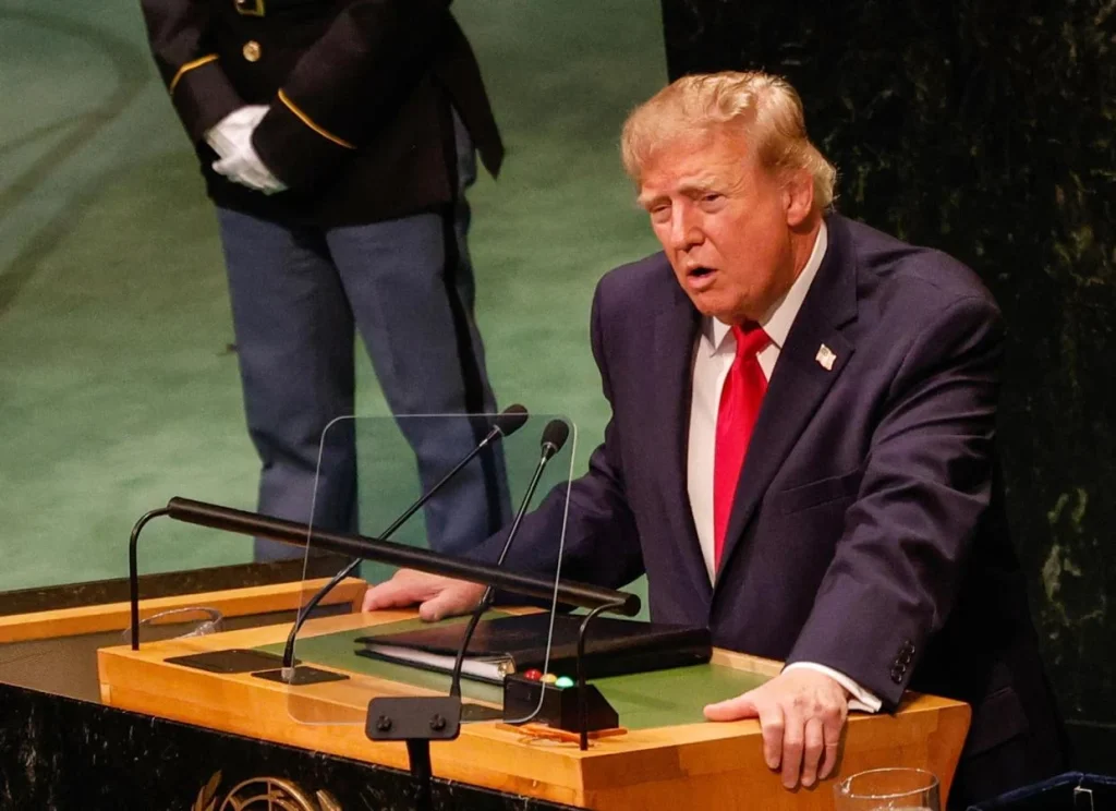 Donald Trump: vagy megállapodás születik Iránnal, vagy megsemmisítik