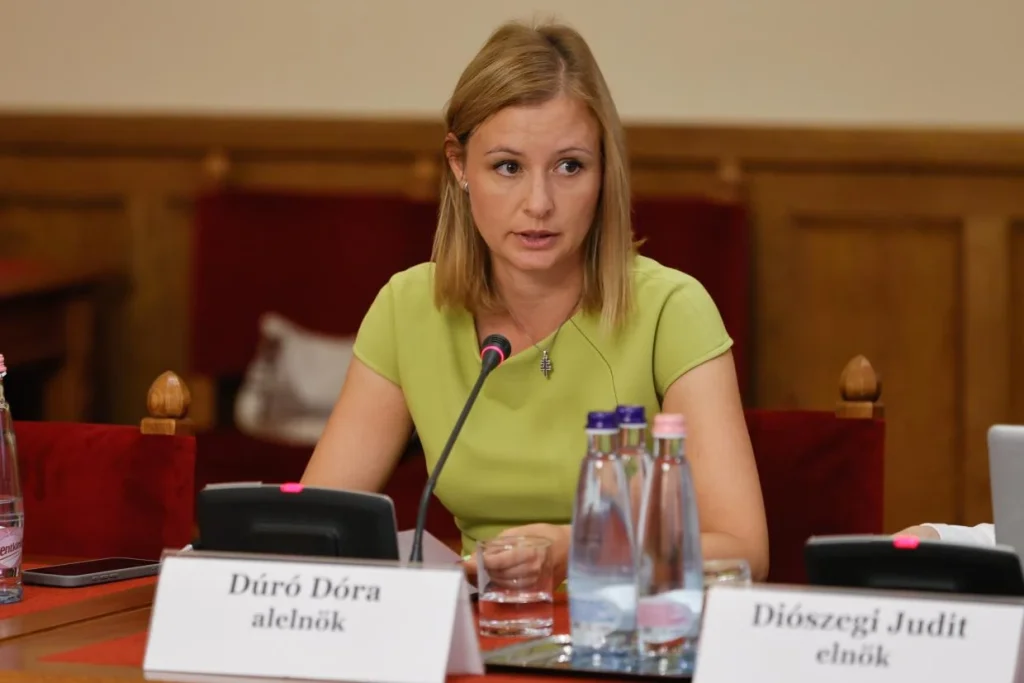 Dúró Dóra szerint alapvető érdek az orosz energiahordozókhoz való hozzáférés