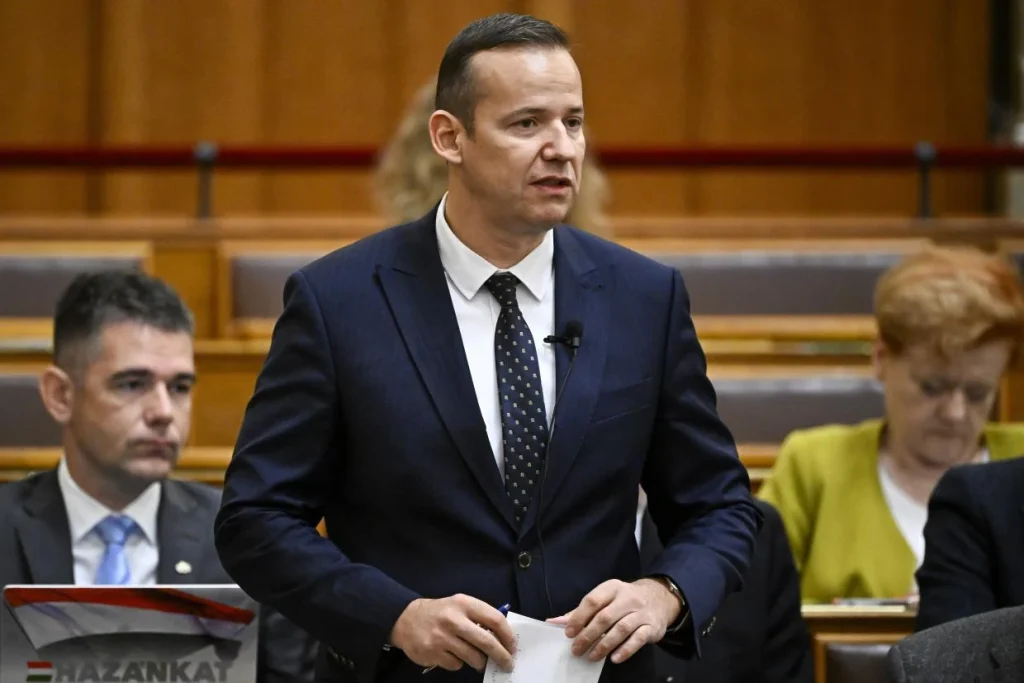 Építőipari beruházások és külpolitikai kérdések az Országgyűlésben