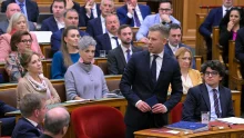 Felfüggesztette Magyar Péter mentelmi jogát az Országgyűlés
