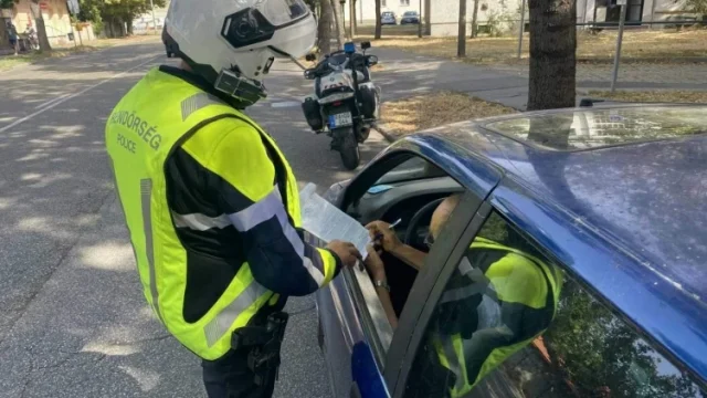 Hat óra alatt 99 gyorshajtót szűrtek ki a rendőrök Szekszárd környékén