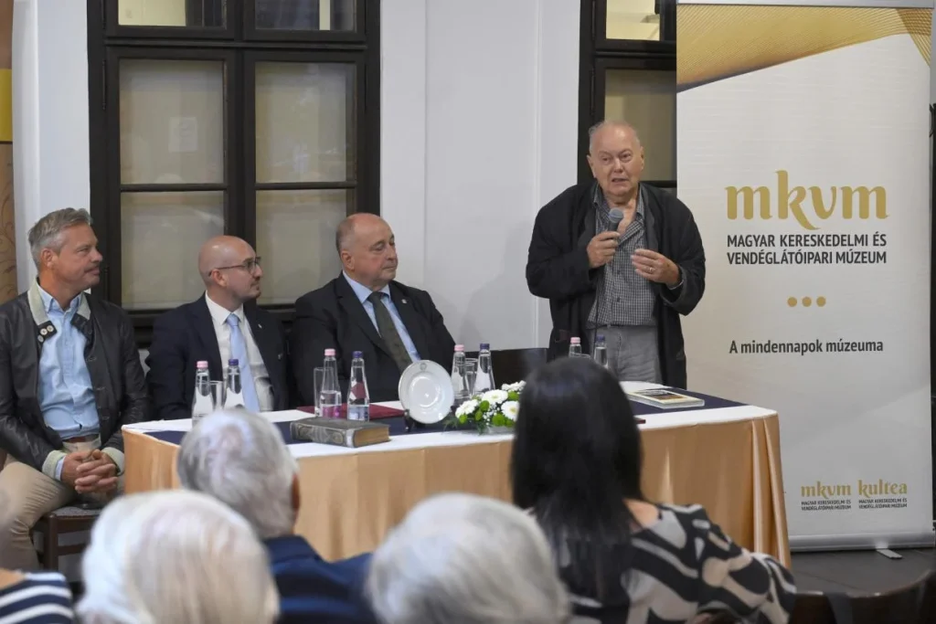 Hárman kapják meg idén a Gundel Károly-díjat